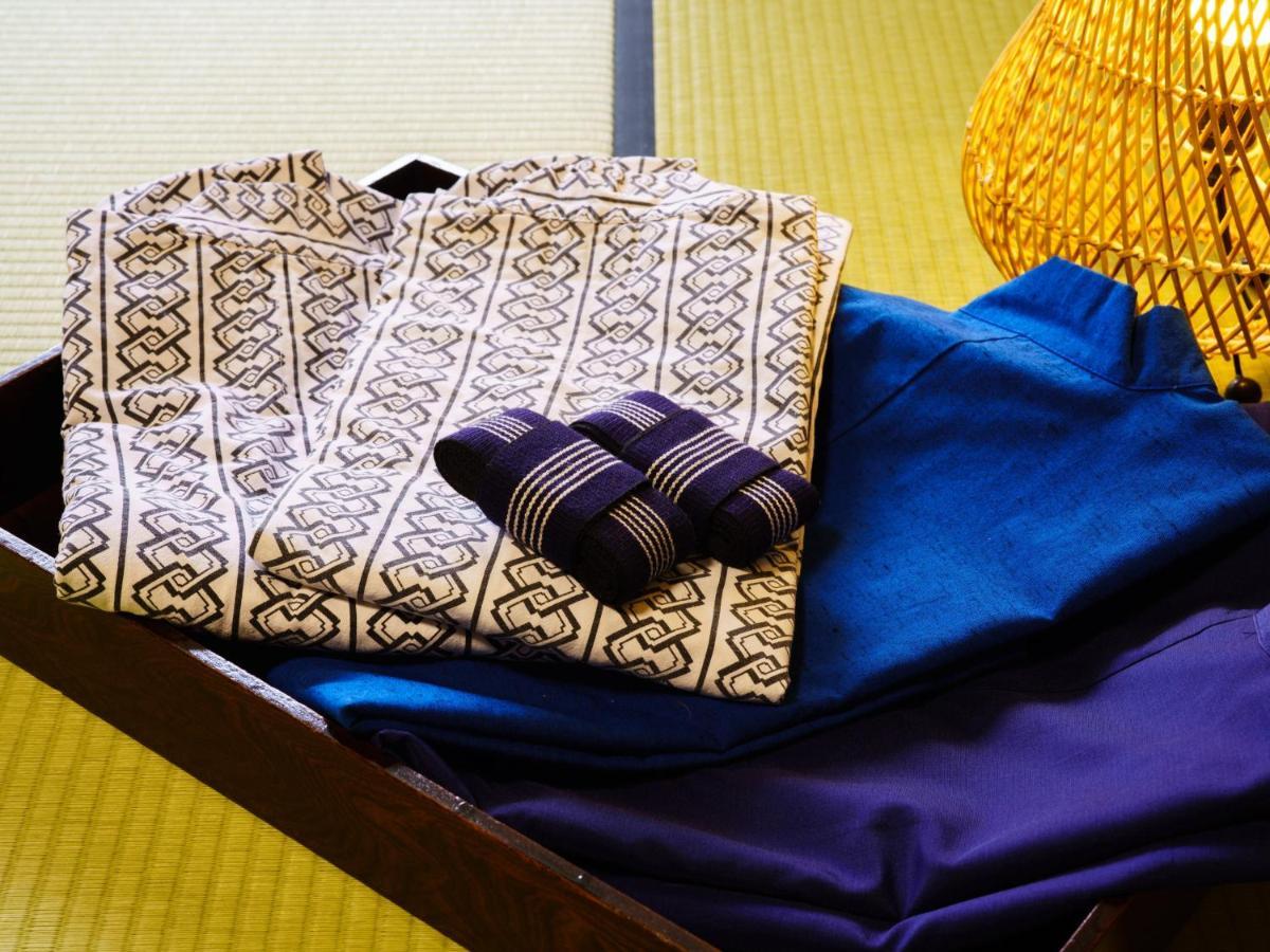 Готель Ureshino Onsen Kotobukiya Екстер'єр фото